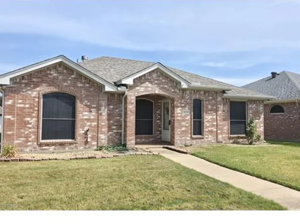 2020 Creek Royal Dr, Mesquite, TX 75181