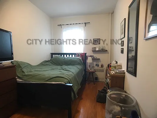 Rented by City Heights Realty | media 28