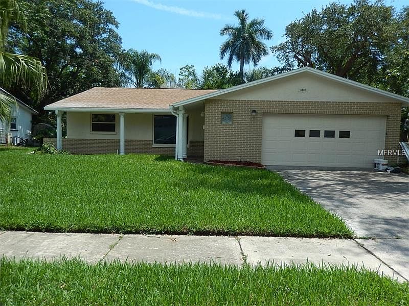 1st image of 6001 Tanglewood Dr NE