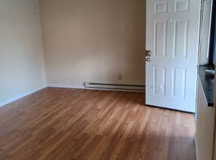 800 Huffine Rd #18, Johnson City, TN 37604