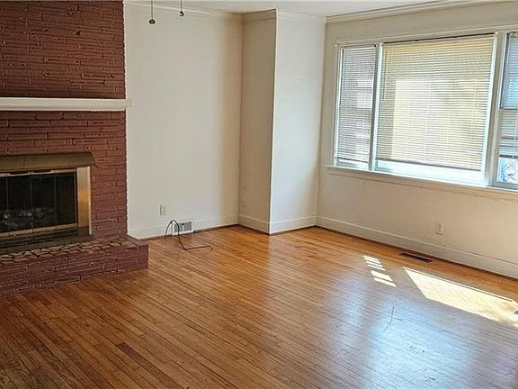 4th image of 314 Rockbridge Rd