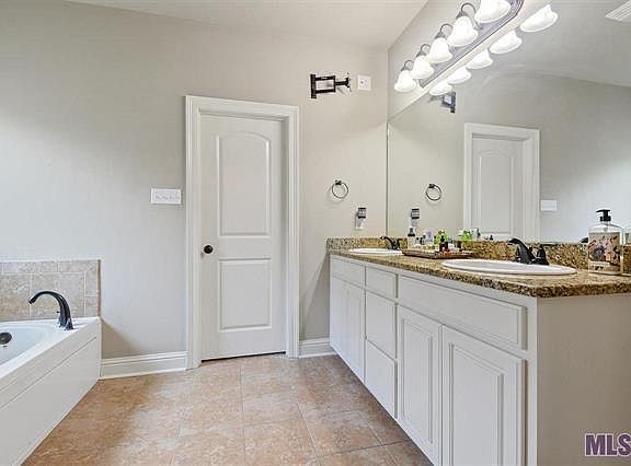 5th image of 13224 Babin Estates Dr