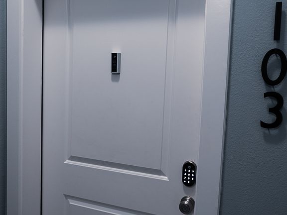 Yale Door Lock&Ring Included