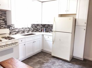 32-77 37th St #2, Astoria, NY 11103