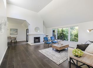 43 Woods Ln, Los Altos, CA 94024