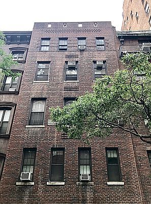 1st image of 118 E 19th St APT 4N
