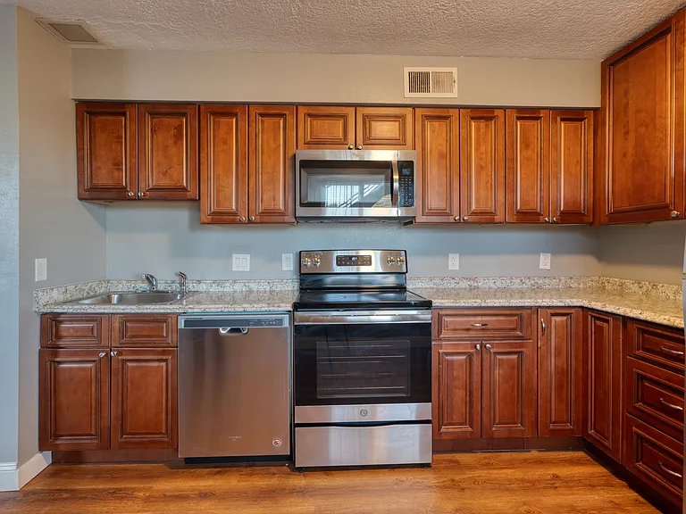 11912 Indian School Rd NE #6 — Photo 3