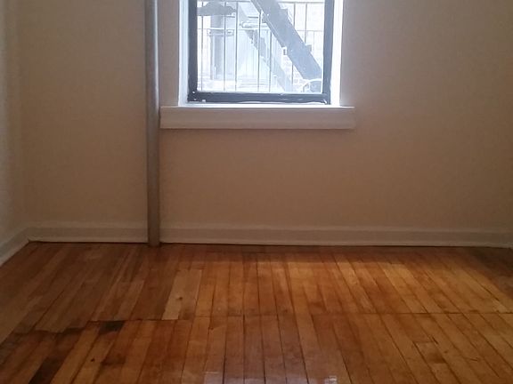 2nd image of 613 E 16th St APT 2G