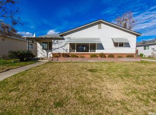 825 3rd St, Ripon, CA 95366