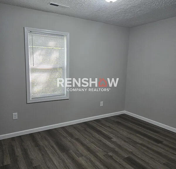 203 McKnight St — Photo 7
