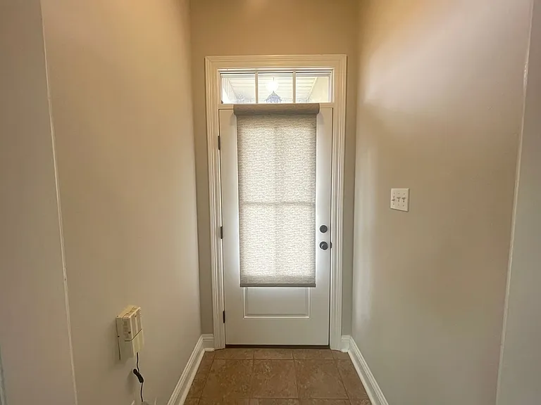 624 Riverscape Dr — Photo 3