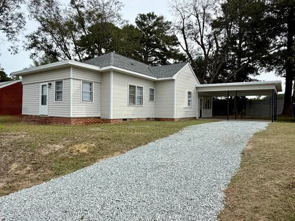 1645 Weeks Rd, Dunn, NC 28334