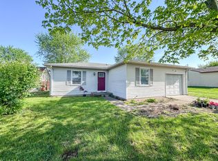 109 Glasgow Dr, Edinburgh, IN 46124