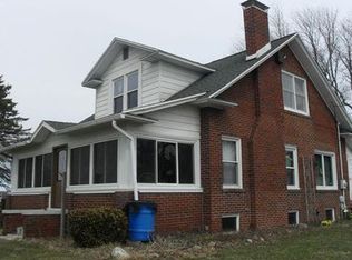 19937 Henning Rd, Danville, IL 61834