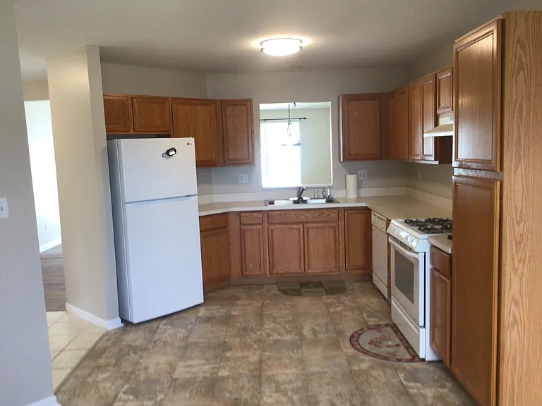 399 Golden Oak Ct — Photo 6