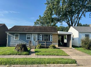 1220 Eppley Ave, Zanesville, OH 43701