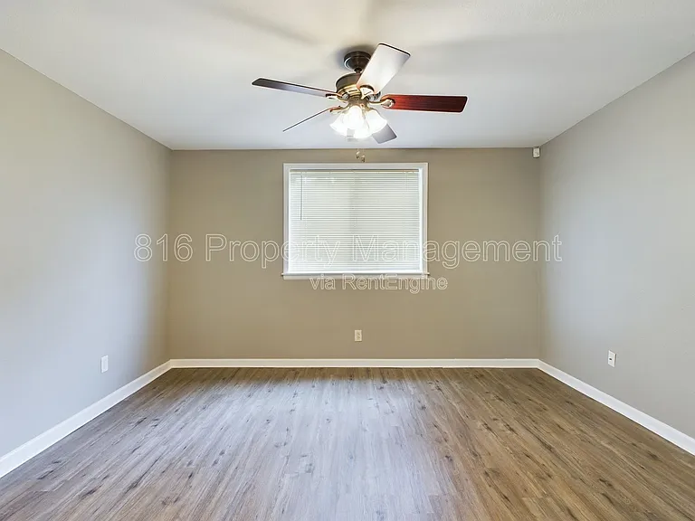 3024 Flora Ave — Photo 7