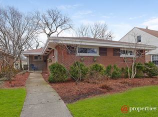 9029 Forestview Rd, Evanston, IL 60203