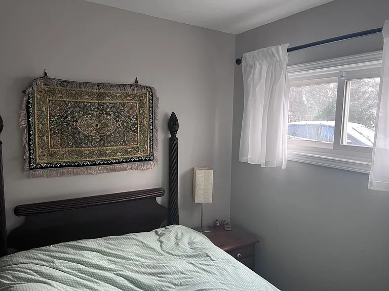 704 Virginia Pl — Photo 7