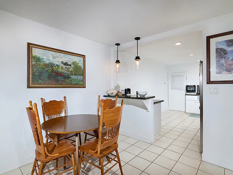 712 S Myers St — Photo 4