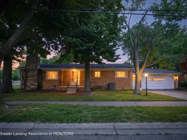 830 Newton St, Lansing, MI 48912