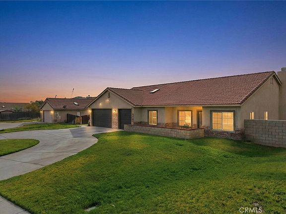 2nd image of 11368 Cactus Ave