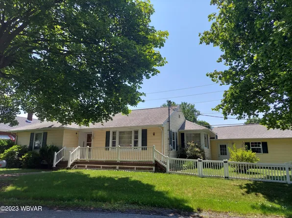1 Lenape Trl, Lock Haven, PA 17745