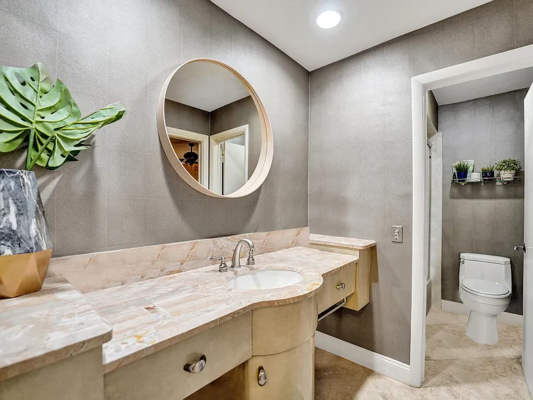 3501 Keyser Ave #59 — Photo 45