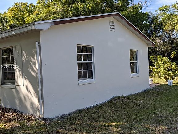 5th image of 2670 18th St #1
