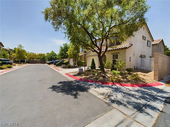 3rd image of 4141 Hardwick Ct