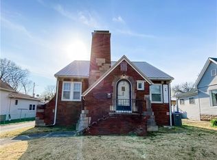 721 N Boone St, Olney, IL 62450