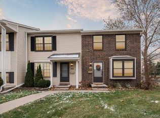 1915 Sheffield Dr, Ypsilanti, MI 48198