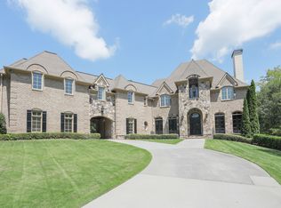 453 Londonberry Rd, Sandy Springs, GA 30327