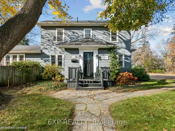 289 Spruce St, Oakville, ON L6J 2G8