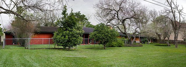 2nd image of 1200 Crescent Dr