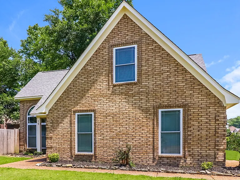 15 Cypress Grove Cv — Photo 4