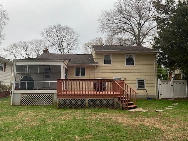 2nd image of 315 Mountain Ave