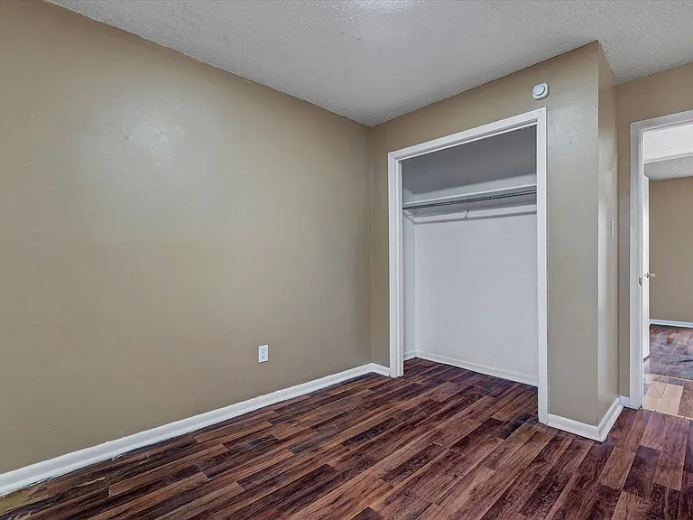 1803-1835 Cedar Heights Dr — Photo 33