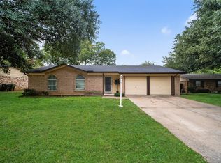 2606 Kingston St, Arlington, TX 76015