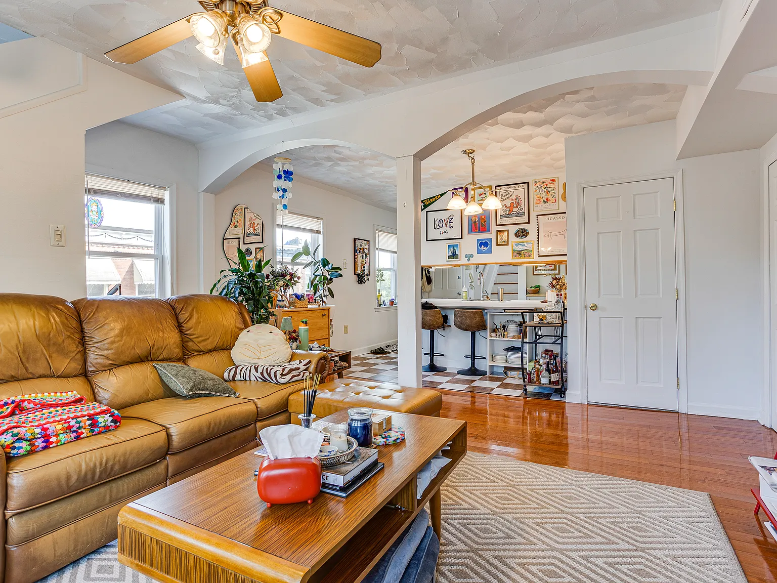 2 bed, 1.5 bath, 1200 sqft, $2,900 — Photo 4