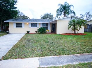 5342 Duncanwood Dr, Sarasota, FL 34232