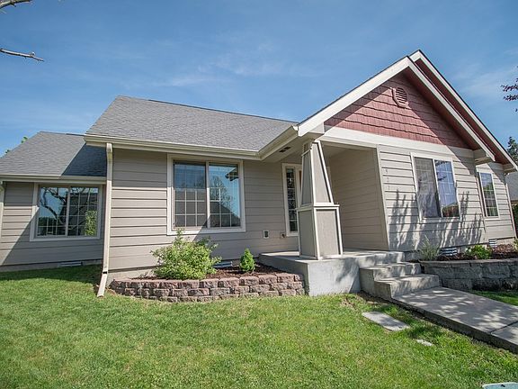 3rd image of 927 Bosley Dr