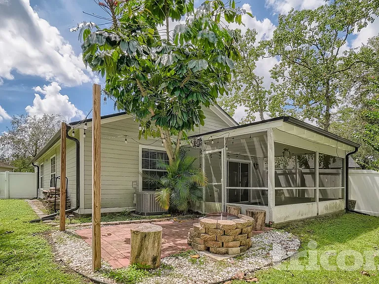 110 Yorktown Pl — Photo 12
