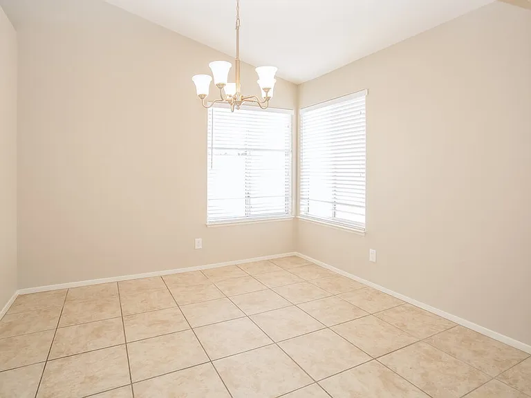 4416 W La Madre Way — Photo 4