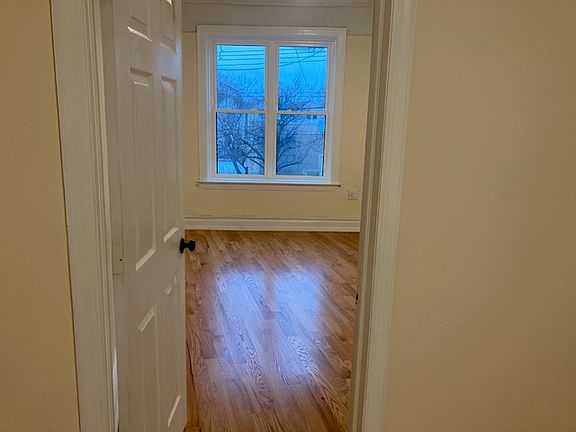 3rd image of 11635 Sutphin Blvd APT 2F