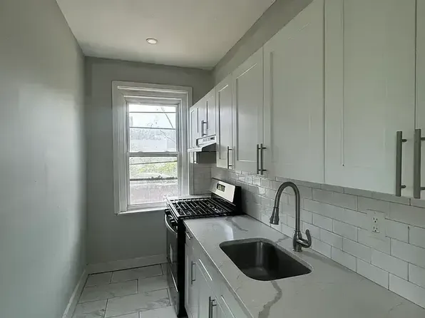 648 Ferry St #2, New Haven, CT 06513