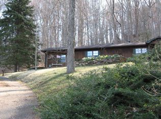 570 Hidden Valley Rd, Creston, NC 28615