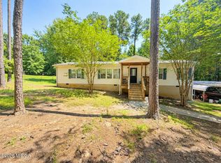 108 Rock Lake Ct, Eatonton, GA 31024
