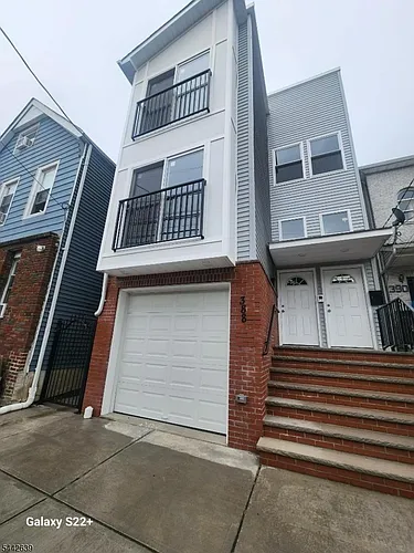 388 S 9th St #2 Photo 1