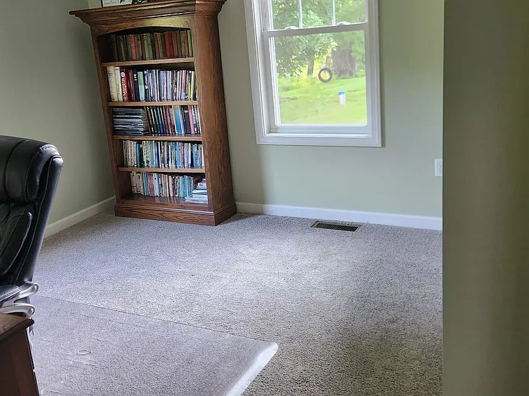 4731 Homeworth Rd — Photo 12